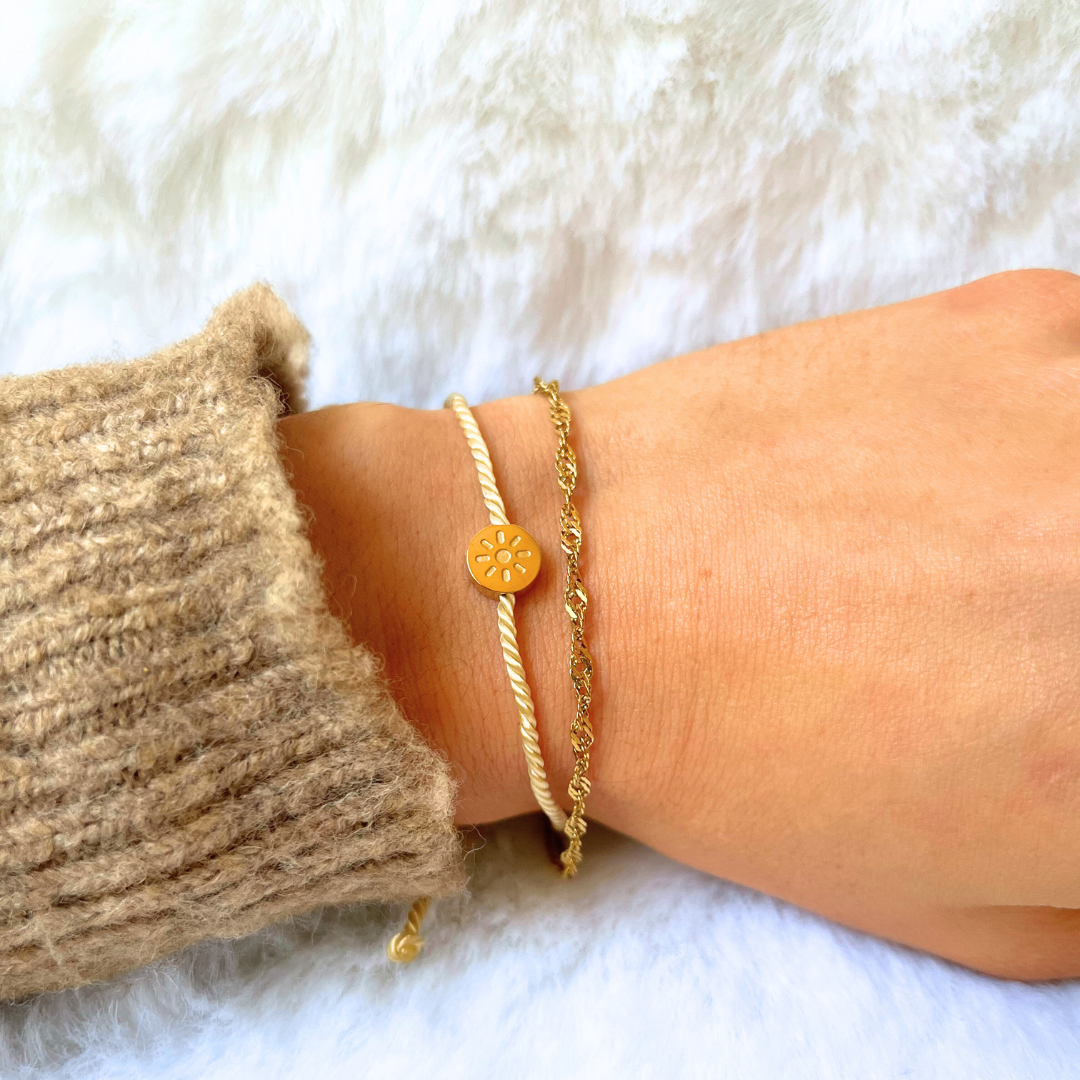 Bracelet modèle Colorful Summer porté